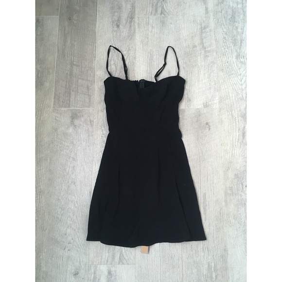 Reformation Scarpetta Mini Black Dress NEW - Picture 4 of 7